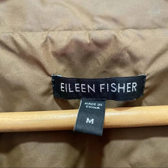 EILEEN FISHER Brown Puffer Coat Size Medium - Picture 2 of 6